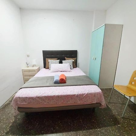 Cerdanyola Ripollet Barcelona Apartment ภายนอก รูปภาพ